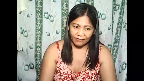 Snapshot of betty_83 chatting on 02.04.25 betty_83 online show from 02.04.25