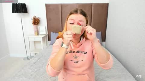 Mila Sweet online show from 09.30.25