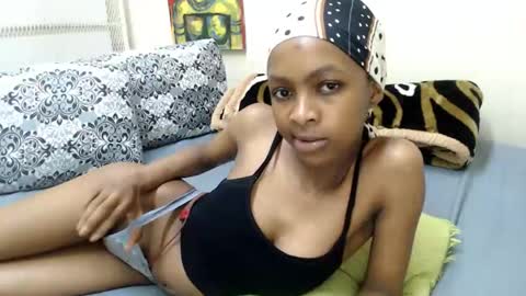 Snapshot of betzleexoxo chatting on 07.26.26 betzleexoxo online show from 07.26.26
