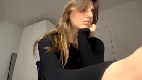Lina online show from 05.04.26
