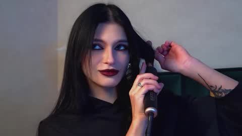 Beverly online show from 02.18.26