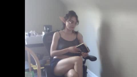 Bex Black online show from 09.28.25