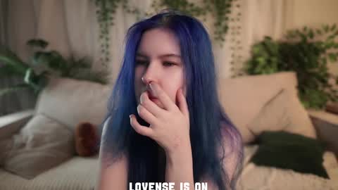 Eliz online show from 12.14.25