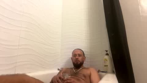 bgonzo_1118 online show from 12.18.25