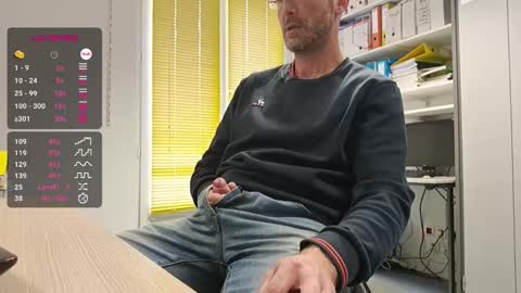 Snapshot of bi_french69 chatting on 11.24.25 My name is David and if you like public exhibitions you wont be disappointed with me LoL - My favorite vibes is 44 online show from 11.24.25