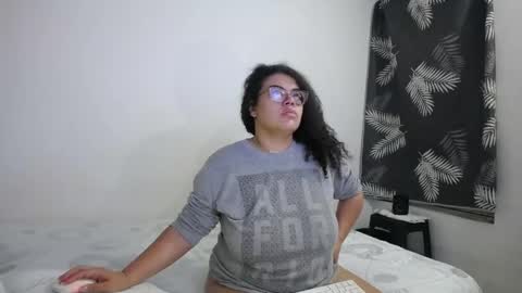 Bianca Tuesday to Sunday from 2am to 6am UTC-5 online show from 04.28.26