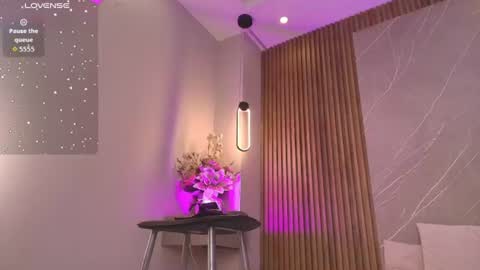 Snapshot of biancaa__18 chatting on 06.25.26 biancaa__18 online show from 06.25.26