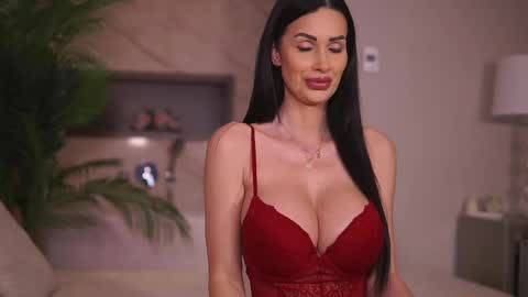 Snapshot of biancacain chatting on 05.05.26 Bianca online show from 05.05.26