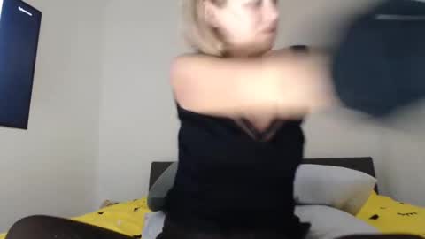 Snapshot of biankaray chatting on 03.02.25 Bianka online show from 03.02.25