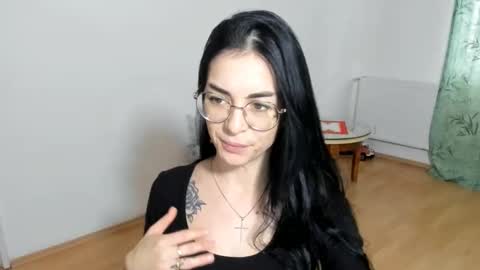 innasugarwild online show from 01.10.25