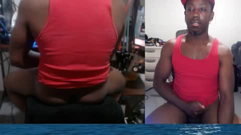 Snapshot of bicepsandfrot chatting on 06.05.26 BicepsandFrot online show from 06.05.26