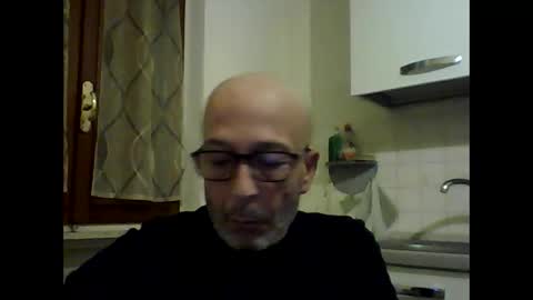 Snapshot of big23italy chatting on 11.20.25 big23italy online show from 11.20.25