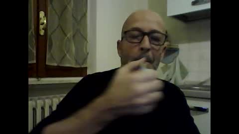 Snapshot of big23italy chatting on 11.22.25 big23italy online show from 11.22.25