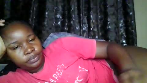 Snapshot of big_diva chatting on 06.09.26 big_diva online show from 06.09.26