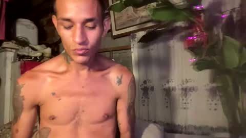 Stiven Leon online show from 12.05.25