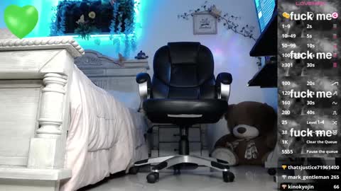 Snapshot of big_lava chatting on 12.10.24 Lava online show from 12.10.24