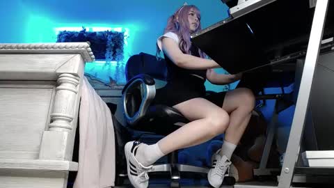 Snapshot of big_lava chatting on 02.10.25 Lava online show from 02.10.25