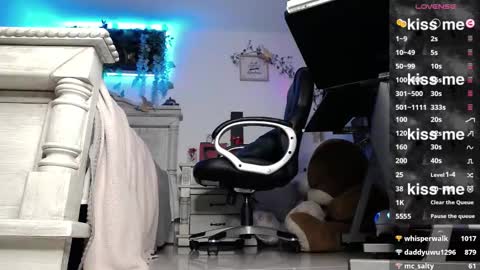 Snapshot of big_lava chatting on 02.25.25 Lava online show from 02.25.25