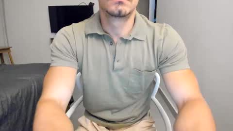 Snapshot of big_white_dick7 chatting on 12.04.25 temporarily free online show from 12.04.25