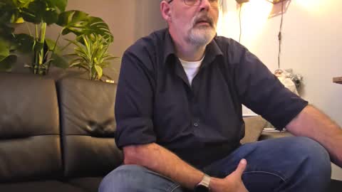 bigbibear88 online show from 11.30.25