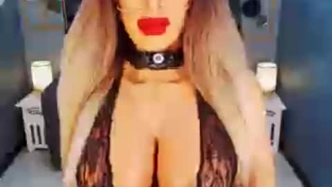 Loraine Cruz online show from 06.26.26
