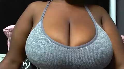 bigboobsbitchx online show from 05.20.26