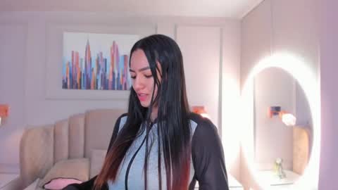   online show from 01.18.25