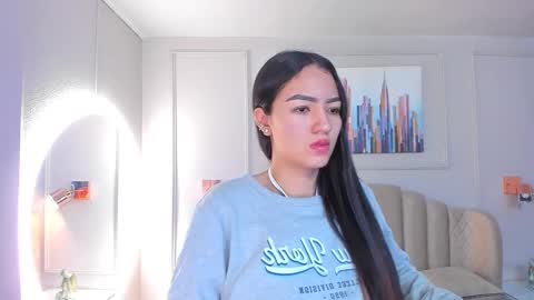   online show from 03.01.25