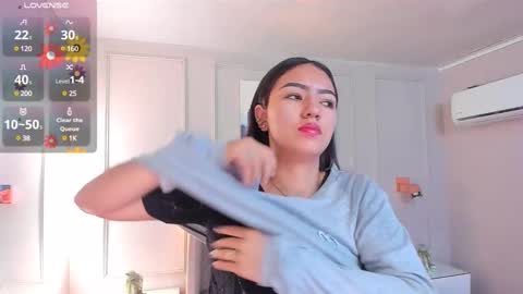   online show from 03.05.25