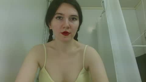 Isabella online show from 04.02.26