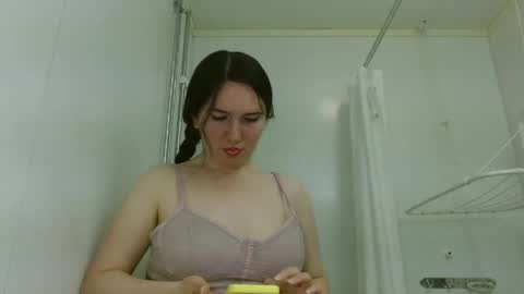 Isabella online show from 06.06.26