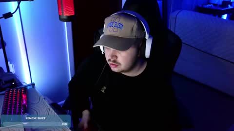 Snapshot of bigboyballen chatting on 11.14.25 BigBoyBallen online show from 11.14.25