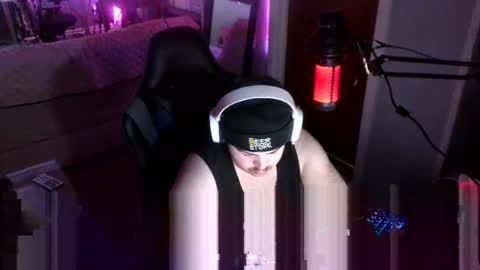 Snapshot of bigboyballen chatting on 02.16.26 BigBoyBallen online show from 02.16.26