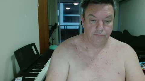 Snapshot of bigboybenny176 chatting on 06.16.26 bigboybenny176 online show from 06.16.26