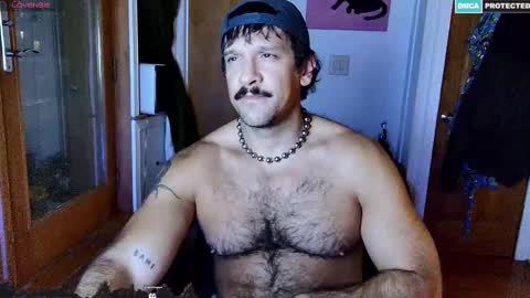 Snapshot of bigbro42069 chatting on 11.10.25 BigBro online show from 11.10.25