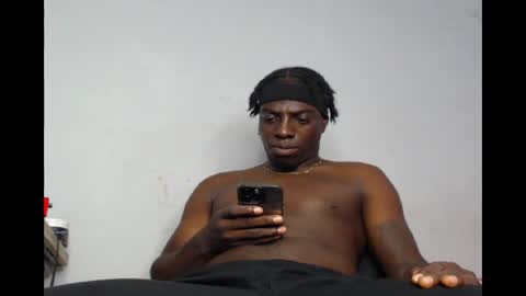 Snapshot of bigbryson1 chatting on 04.21.26 Bryson online show from 04.21.26