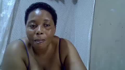 Snapshot of bigclit_wethairypus chatting on 06.27.26 bigclit_wethairypus online show from 06.27.26