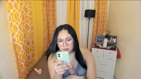 BABY LEXIE online show from 04.25.26