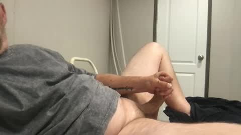 Snapshot of bigdaddydelight chatting on 05.14.26 bigdaddydelight online show from 05.14.26
