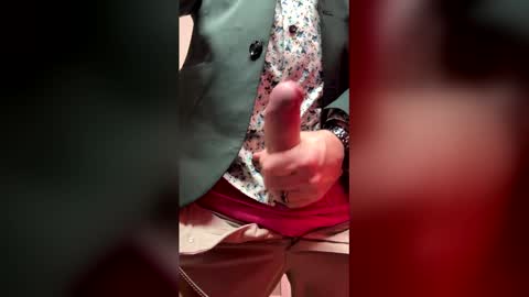 Snapshot of bigdick3981 chatting on 04.21.26 bigdick3981 online show from 04.21.26