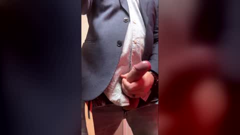 Snapshot of bigdick3981 chatting on 04.30.26 bigdick3981 online show from 04.30.26