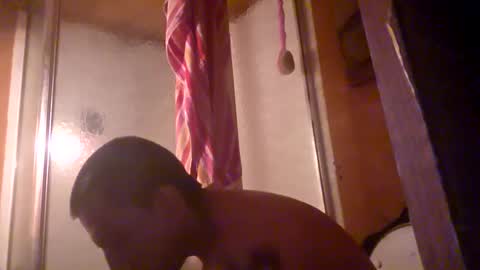 Snapshot of bigdickboogietx chatting on 10.01.25 bigdickboogietx online show from 10.01.25