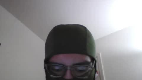 Snapshot of bigdickjojo17 chatting on 04.21.26 JOJO online show from 04.21.26