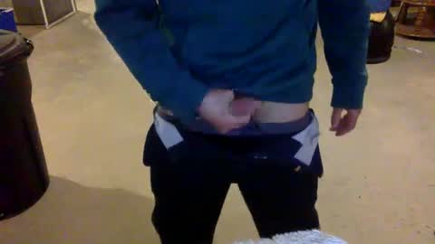 Snapshot of bigdickshowoff9877 chatting on 03.04.25 Bigdickshowoff9877 online show from 03.04.25