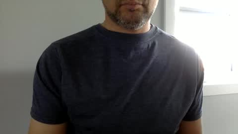 Snapshot of bigdickshowoff9877 chatting on 05.24.26 Bigdickshowoff9877 online show from 05.24.26