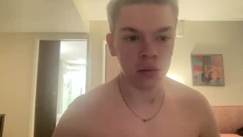 Snapshot of bigdikstud01 chatting on 03.08.25 ty online show from 03.08.25