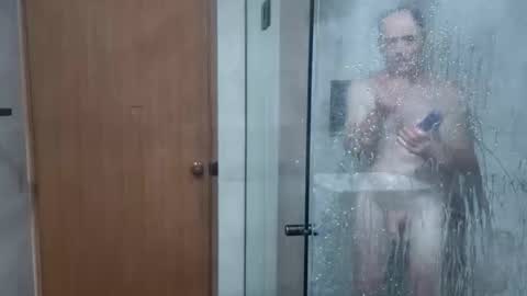 Snapshot of biggllh chatting on 01.15.26 biggllh online show from 01.15.26