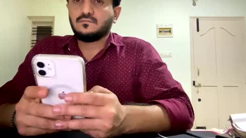 Snapshot of bighandsomesatisfy chatting on 12.03.25 bighandsomesatisfy online show from 12.03.25