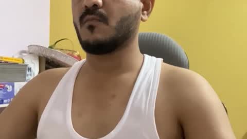 Snapshot of bighandsomesatisfy chatting on 01.13.26 bighandsomesatisfy online show from 01.13.26