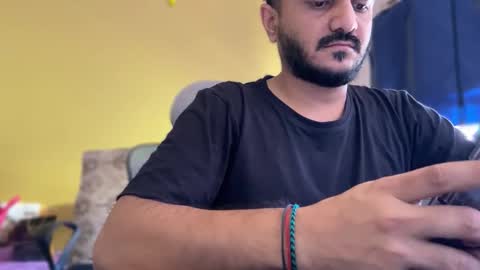 bighandsomesatisfy online show from 03.11.26